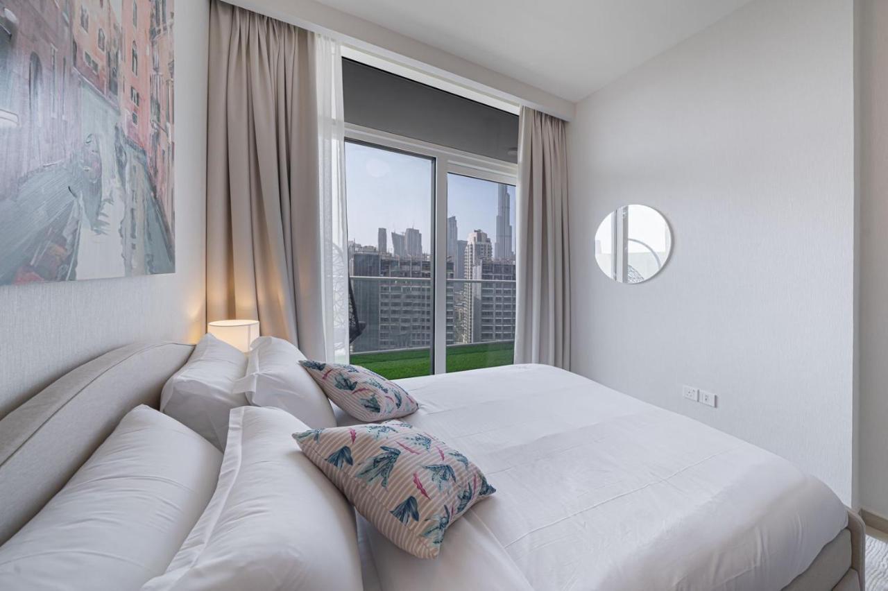Alluring 1 Bd Apartment In Business Bay With Burj Khalifa View Dubai Buitenkant foto